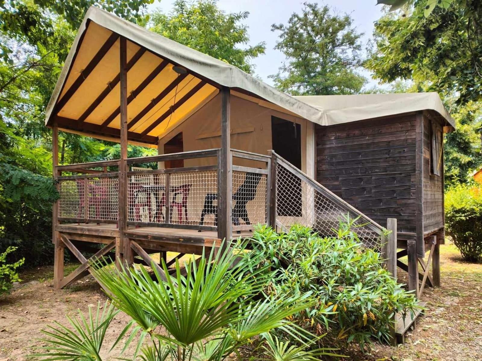 Camping Du Lion Bourg-Saint-Andéol Exterior foto