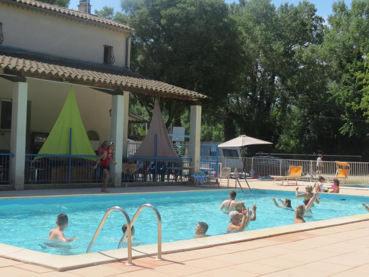 Camping Du Lion Bourg-Saint-Andéol Exterior foto